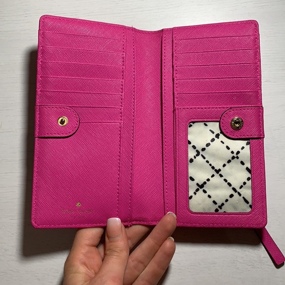 Kate Spade ♠️ spencer slim bifold wallet - Picture 2 of 5